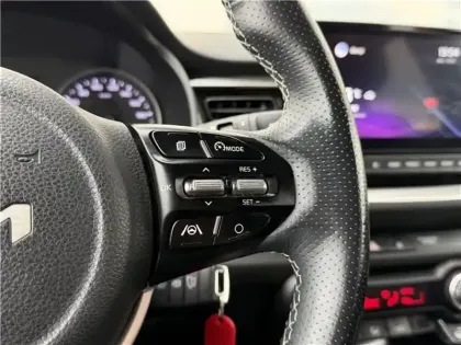 Photo 17 Kia Stonic 1.0 T-GDI 120 CH MHEV IBVM6