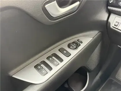 Photo 14 Kia Stonic 1.0 T-GDI 120 CH MHEV IBVM6