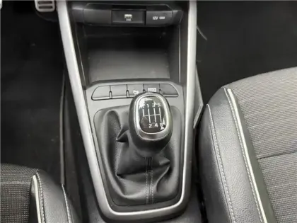 Photo 64 Kia Stonic Gén. I Ph2 GT Line 5