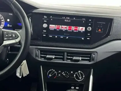 Photo 9 Volkswagen Polo 1.0 TSI 95 S&S BVM5 VW Edition