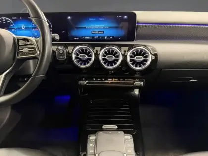 Photo 16 Mercedes Classe A 180 Progressive Line