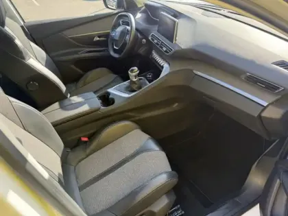 Photo 19 Peugeot 5008 1.5 BlueHDi 130 Allure