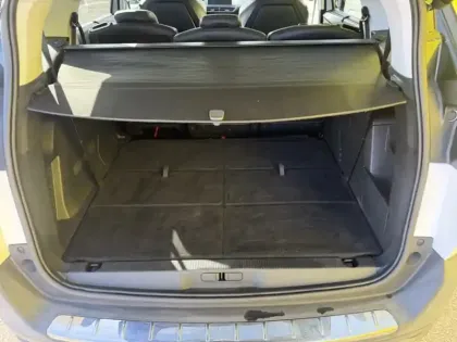 Photo 8 Peugeot 5008 1.5 BlueHDi 130 Allure