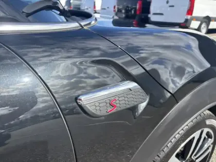 Photo 12 Mini Mini Gén. III (F56) Ph3 Edition Premium 3