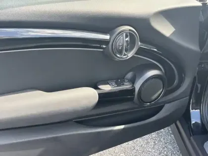 Photo 16 Mini Mini Gén. III (F56) Ph3 Edition Premium 3