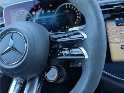 Photo 16 Mercedes Classe E E 53 HYBRID 4MATIC+ 