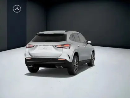 Photo 19 Mercedes GLA 250 e AMG Line