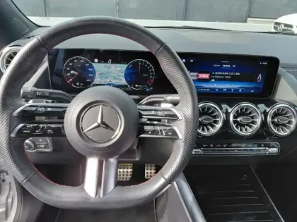 Photo 34 Mercedes GLA Gén. II (H247) Ph2 AMG Line 5