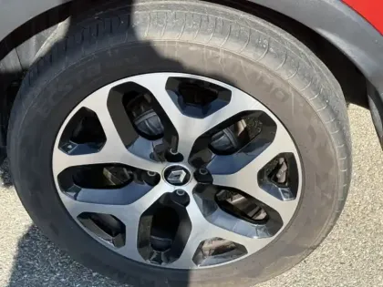 Photo 22 Renault Captur 1.2 TCe 120 Intens