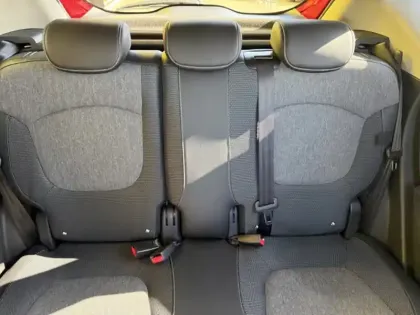 Photo 10 Renault Captur 1.2 TCe 120 Intens