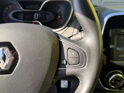 Photo 17 Renault Captur 1.2 TCe 120 Intens