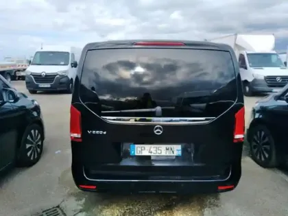 Photo 15 Mercedes CLA V 220 d AVANTGARDE Extra long 