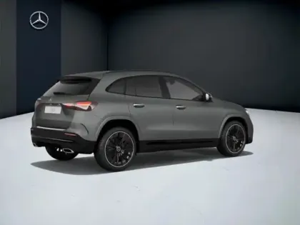 Photo 19 Mercedes GLA 200 d Edition 140