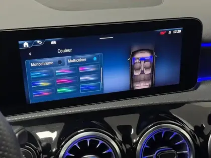 Photo 12 Mercedes Classe A 250 e Hybrid EQ AMG Line