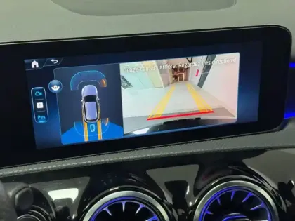 Photo 11 Mercedes Classe A 250 e Hybrid EQ AMG Line