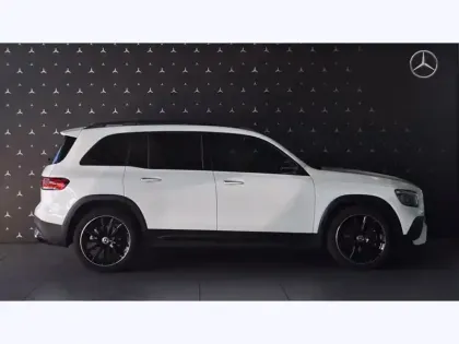 Photo 40 Mercedes GLB 220 d 4MATIC AMG Line