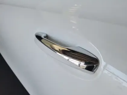 Photo 50 Mercedes GLB 220 d 4MATIC AMG Line