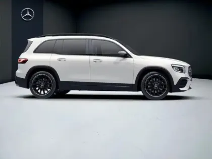 Photo 16 Mercedes GLB 220 d 4MATIC AMG Line