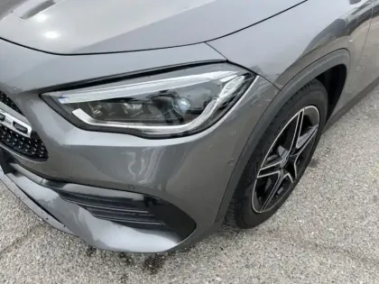 Photo 21 Mercedes GLA 200 d AMG Line