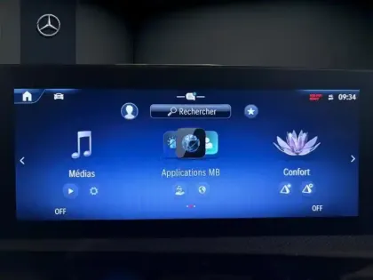 Photo 17 Mercedes Classe A A 200 d AMG Line