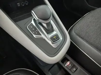 Photo 20 Renault Captur E-Tech Plug-in 160 Intens