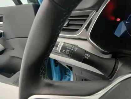 Photo 24 Renault Captur E-Tech Plug-in 160 Intens