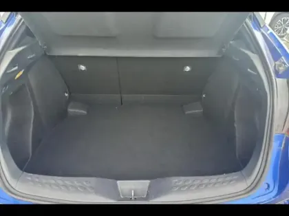 Photo 8 Toyota C-HR   HYBRIDE EDITION MY22 1.8L 122ch