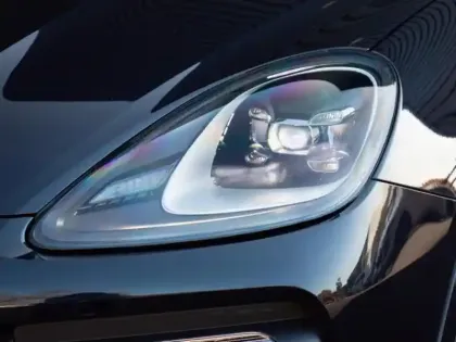 Photo 8 Porsche Cayenne  Coupé 3.0 V6 462ch E-Hybrid Platinum Edition