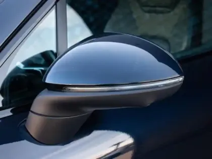 Photo 13 Porsche Cayenne  Coupé 3.0 V6 462ch E-Hybrid Platinum Edition