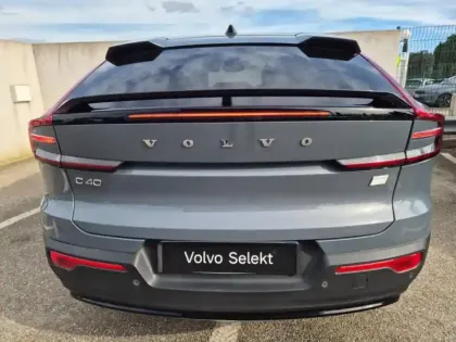 Photo 7 Volvo C40  Recharge 231ch Plus