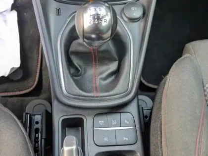 Photo 14 Ford Puma  1.0 Flexifuel 125ch S&S mHEV ST-Line