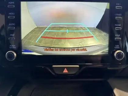 Photo 9 Toyota Yaris  Cross 116h Dynamic Business + Programme Beyond Zero Academy MY22