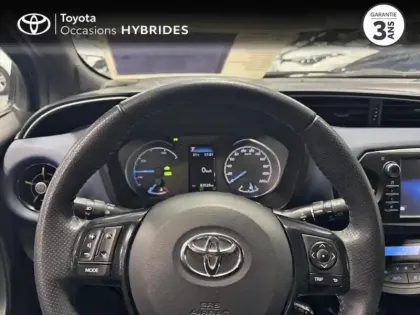 Photo 9 Toyota Yaris  HSD 100h Collection 5p