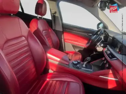 Photo 5 Alfa Romeo Stelvio Gén. I Ph1 Super 5