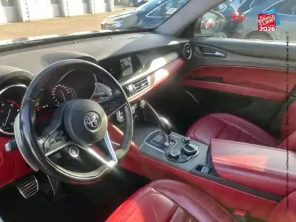 Photo 15 Alfa Romeo Stelvio Gén. I Ph1 Super 5