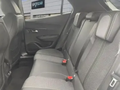 Photo 10 Peugeot 2008  1.2 PureTech 130ch S&S GT EAT8