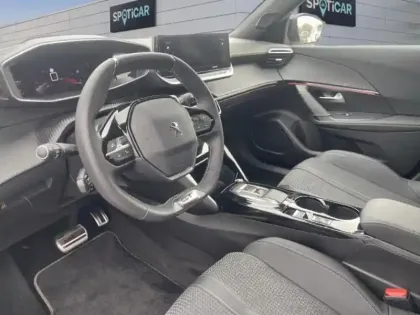 Photo 8 Peugeot 2008  1.2 PureTech 130ch S&S GT EAT8