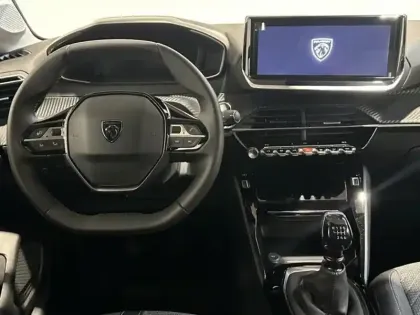 Photo 7 Peugeot 208  1.2 PureTech 100ch S&S Allure