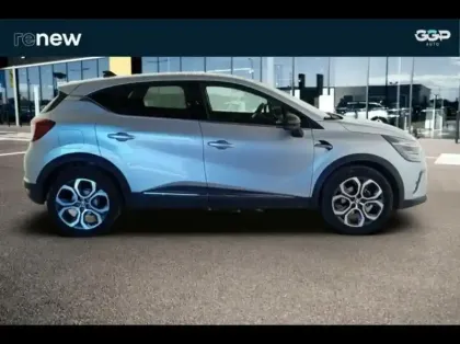 Photo 11 Renault Captur  1.3 TCe mild hybrid 140ch Techno