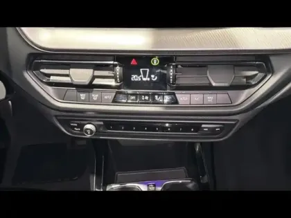 Photo 12 BMW Serie 1 Série 1 116d 116ch M Sport