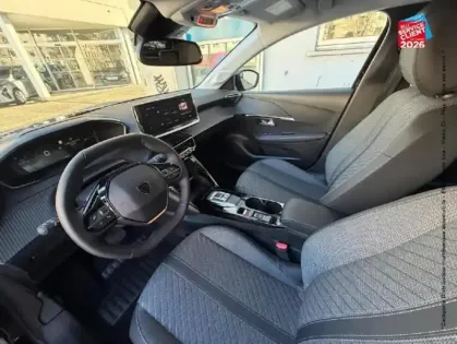 Photo 14 Peugeot 208  1.2 Hybrid 145ch Allure e-DCS6