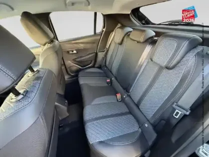 Photo 10 Peugeot 208  1.2 Hybrid 145ch Allure e-DCS6