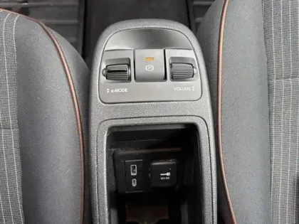 Photo 11 Fiat 500  e 118ch Icône