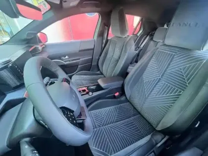 Photo 12 Lancia Ypsilon  1.2 Ibrida 110ch LX eDCT6