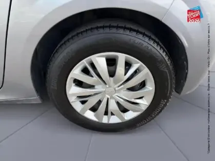 Photo 24 Peugeot 208  1.5 BlueHDi 100ch S/S Active CarPlay