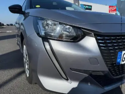 Photo 42 Peugeot 208  1.5 BlueHDi 100ch S/S Active CarPlay