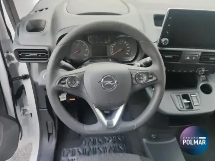 Photo 12 Opel Combo  Cargo M 800kg Electrique 136ch Batterie 54 kWh