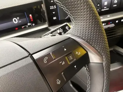 Photo 11 Opel Grandland Gén. II Ph1 GS 5