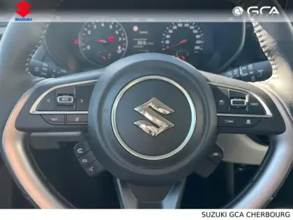 Photo 9 Suzuki Swift  1.2 Hybrid 83ch Privilège AllGrip