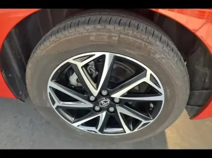 Photo 12 Toyota Yaris  116h Design 5p MY22 NG